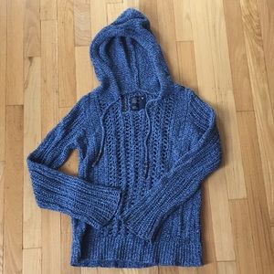 Blue sweater with hood